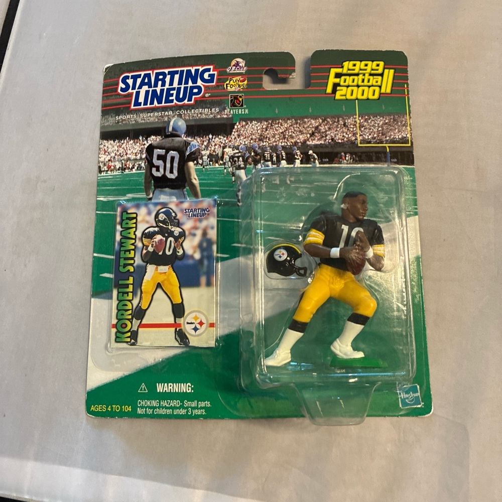 Starting Lineup 1999 Football Figure Cordell Stewart